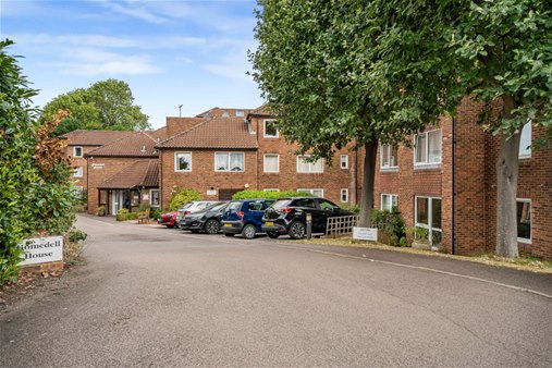 Roundwood Lane, Harpenden, AL5 3RA